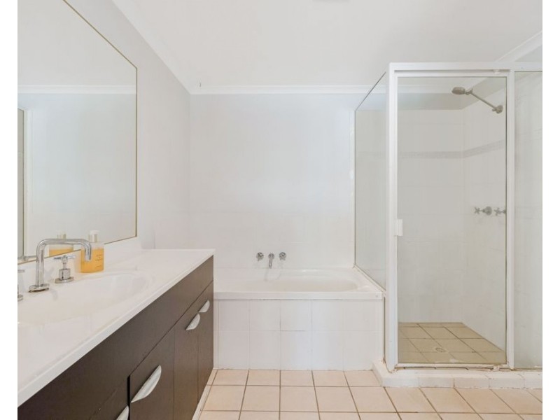 6/33 Dixon Street, Coolangatta QLD 4225