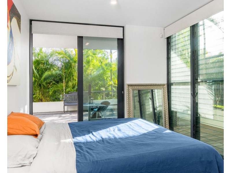 2/10A Marine Parade, Fingal Head NSW 2487