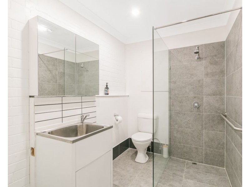 1b/57 Stapylton Street, Coolangatta QLD 4225