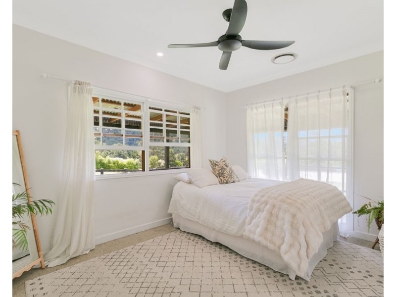 10 Bandana Dr, Piggabeen NSW 2486