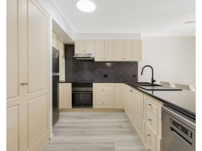 3/54 Dutton Street, Coolangatta QLD 4225