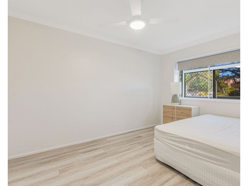 3/54 Dutton Street, Coolangatta QLD 4225