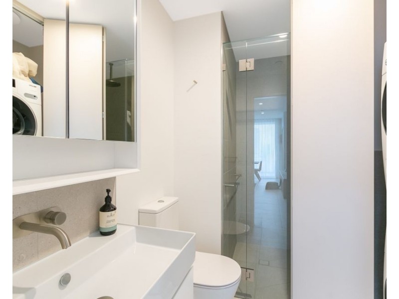 602/144 Marine Parade, Coolangatta QLD 4225