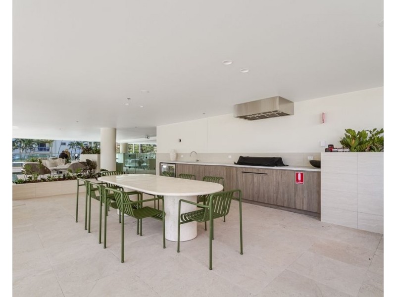 602/144 Marine Parade, Coolangatta QLD 4225