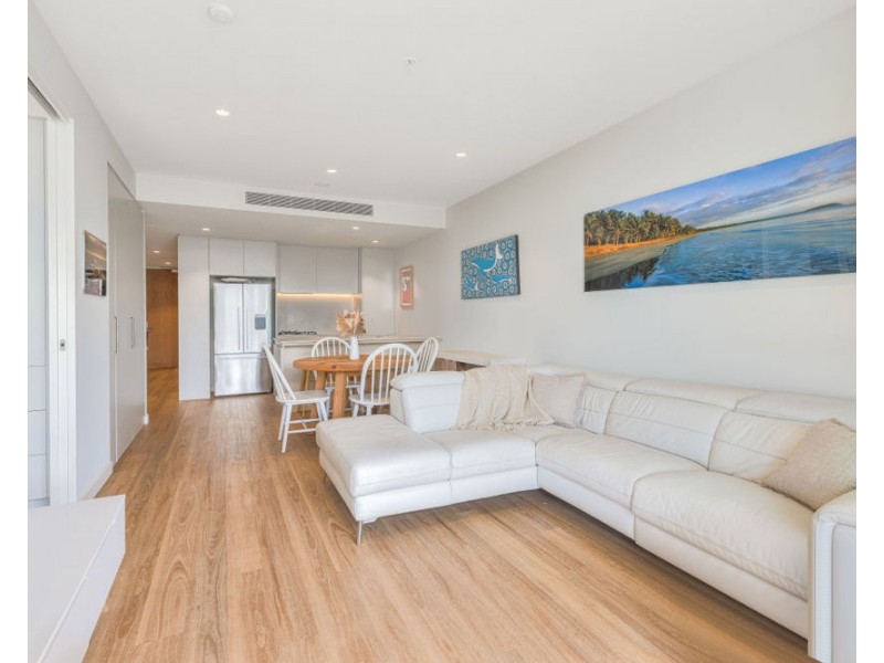 805/4 Miles St, Coolangatta QLD 4225