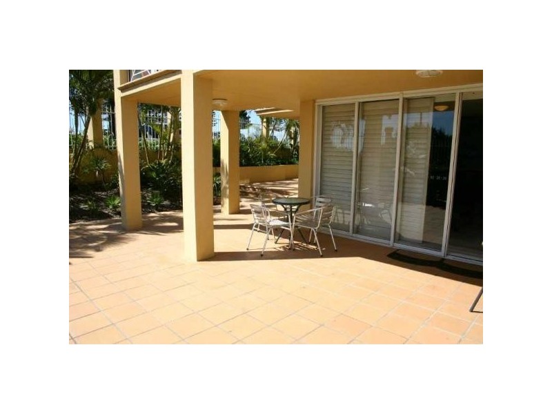 Rainbow Bay QLD 4225