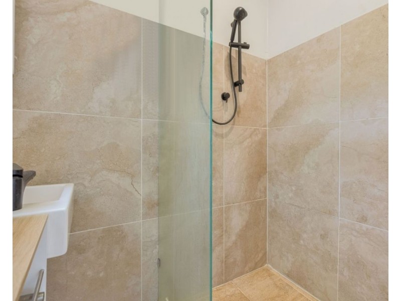 5/76 Dutton Street, Coolangatta QLD 4225