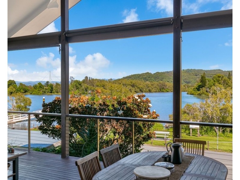 104 Riverside Drive, Tumbulgum NSW 2490