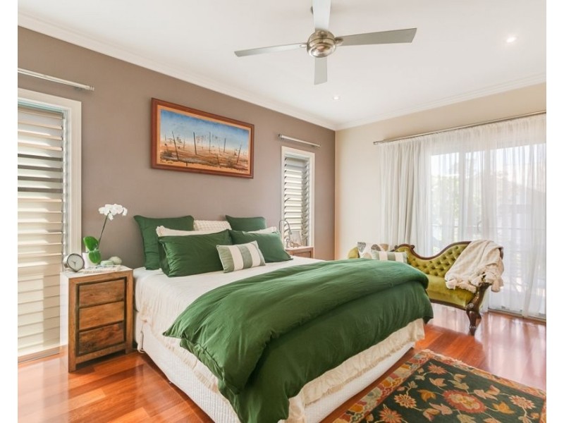 104 Riverside Drive, Tumbulgum NSW 2490