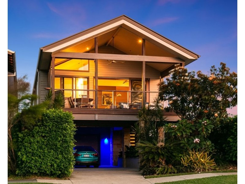 104 Riverside Drive, Tumbulgum NSW 2490