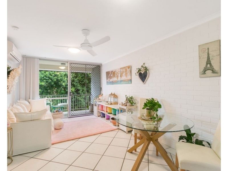 7/28 Miles Street, Coolangatta QLD 4225