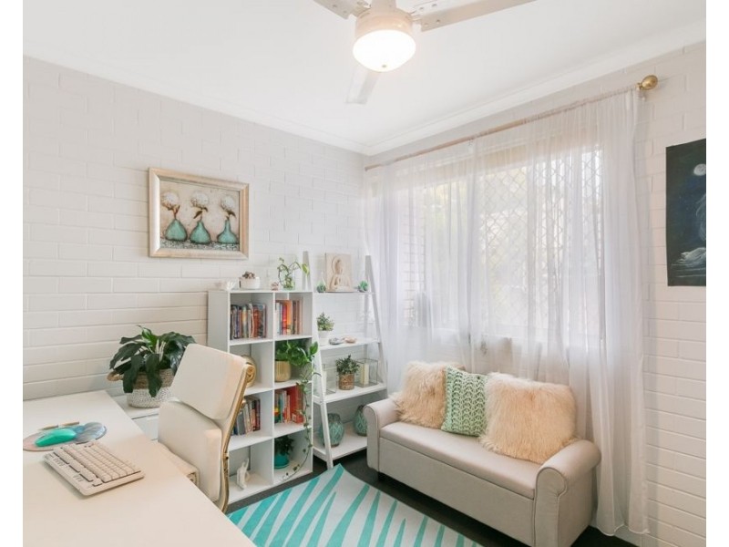 7/28 Miles Street, Coolangatta QLD 4225