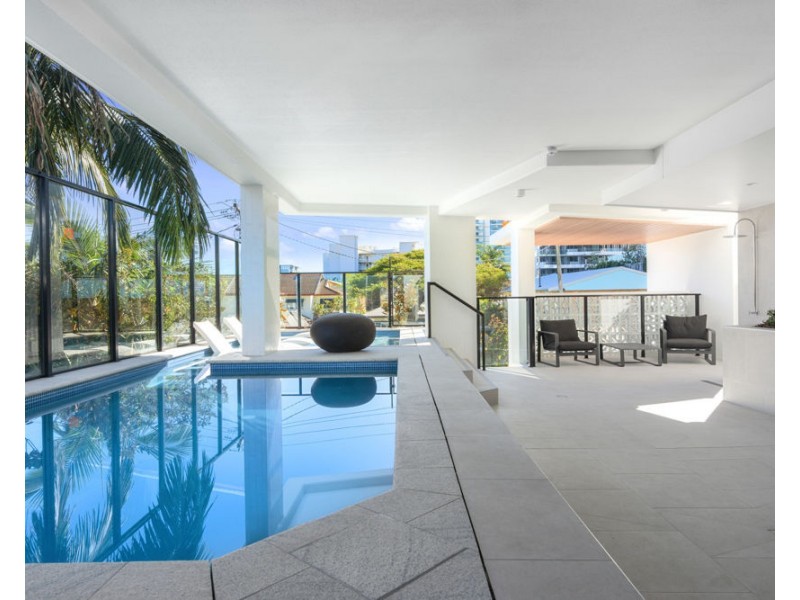 704/8 Churchill Street  “Elan”, Coolangatta QLD 4225