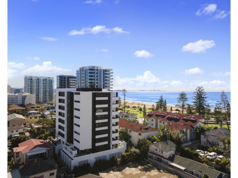 704/8 Churchill Street  “Elan”, Coolangatta QLD 4225