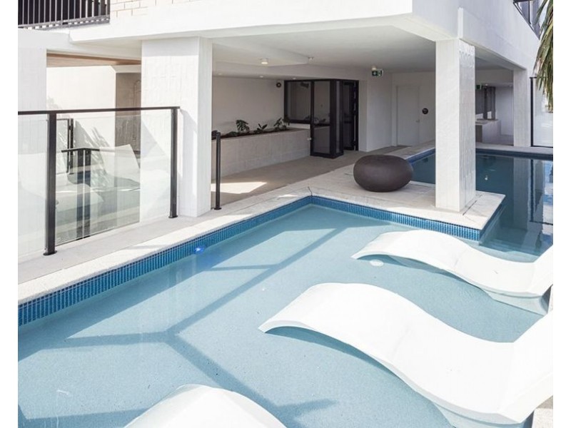 704/8 Churchill Street  “Elan”, Coolangatta QLD 4225