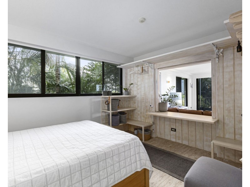 W3/828 Pacific Parade “The Rocks Resort”, Currumbin QLD 4223