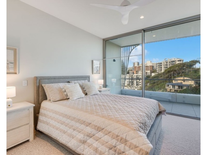 706/4 Miles Street, Coolangatta QLD 4225