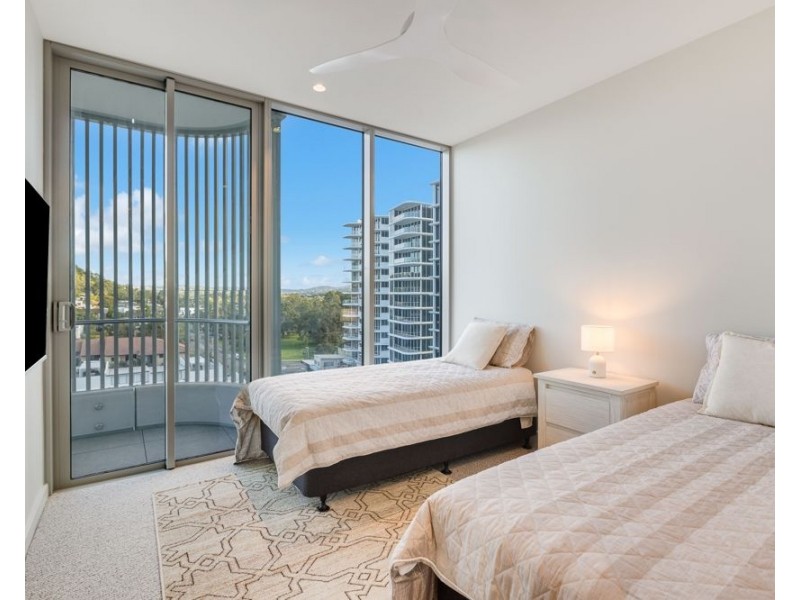 706/4 Miles Street, Coolangatta QLD 4225