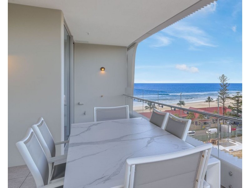 706/4 Miles Street, Coolangatta QLD 4225