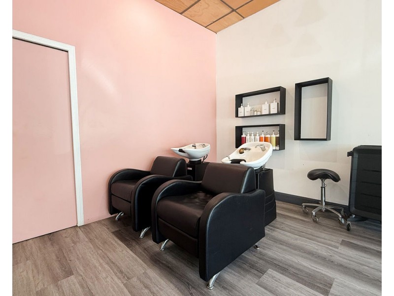 Shop 9 118 Griffith Street, Coolangatta QLD 4225