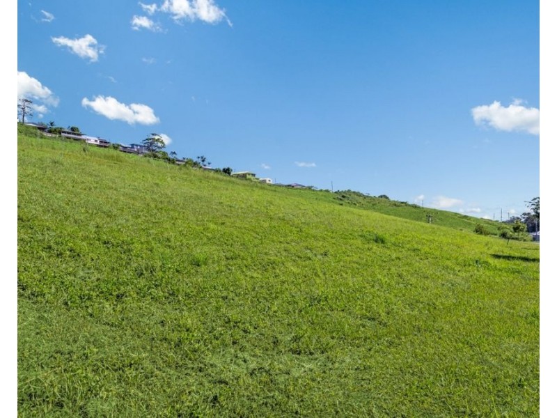 57 Fraser Drive “East”, Tweed Heads South NSW 2486