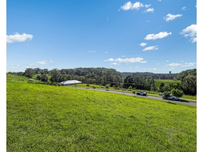 57 Fraser Drive “East”, Tweed Heads South NSW 2486