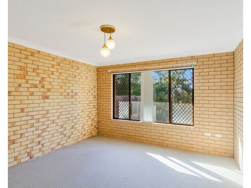 90 Garrick Street, Coolangatta QLD 4225