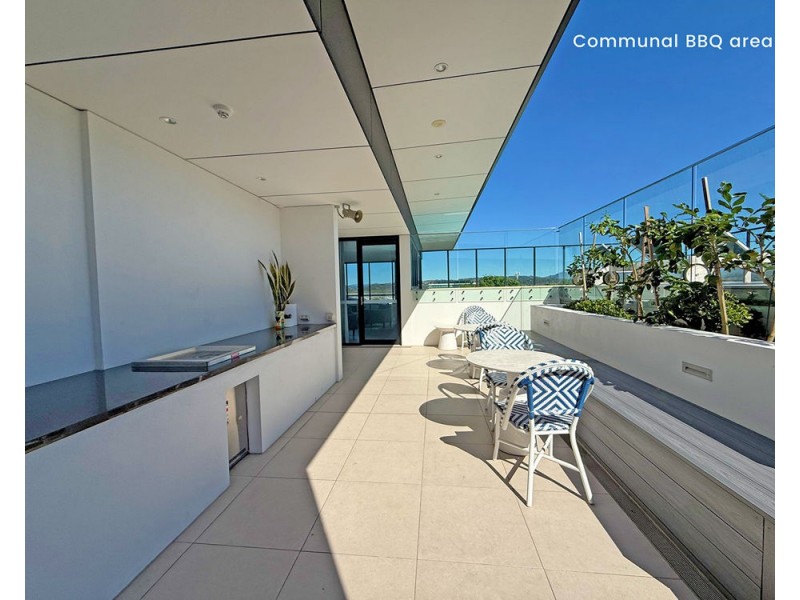 404/85 Golden Four Drive, Bilinga QLD 4225