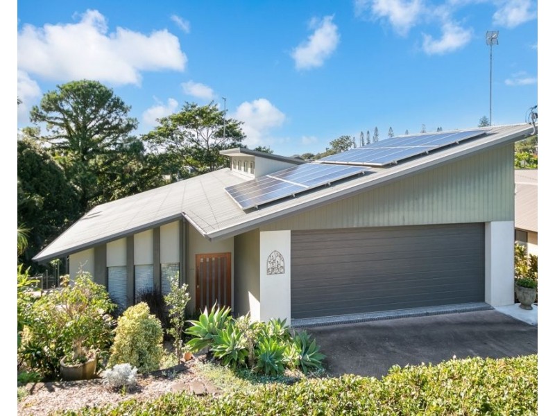 90 Mclean Street, Coolangatta QLD 4225