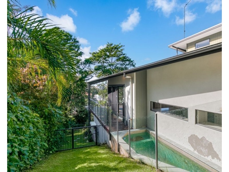90 Mclean Street, Coolangatta QLD 4225