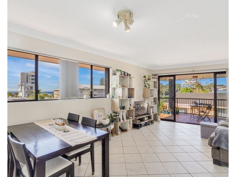 10/1064-1068 Gold Coast Highway, Palm Beach QLD 4221
