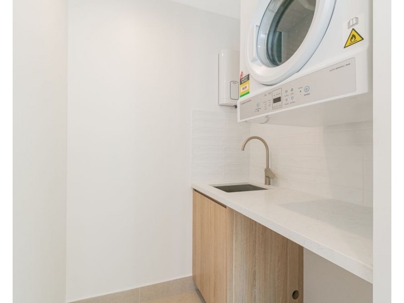 1402/10 Coyne Street, Coolangatta QLD 4225