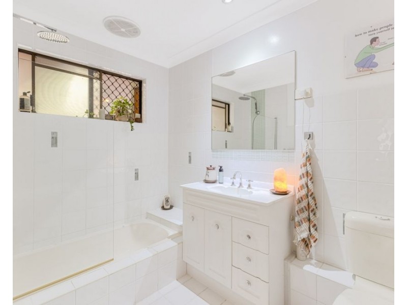 2/3 Bambaroo Crescent, Tweed Heads NSW 2485