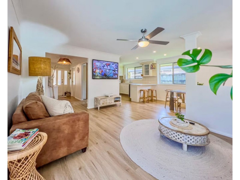 28 Mirreen Drive, Tugun QLD 4224