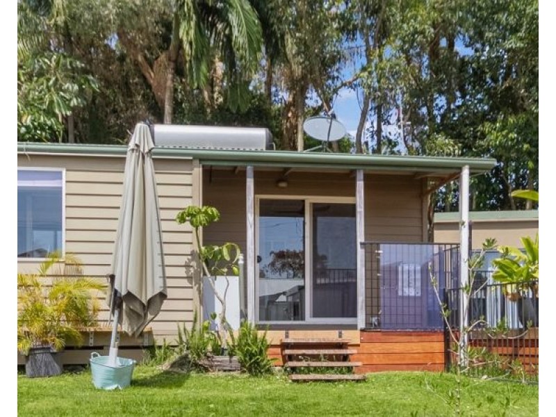 24 Lloyd Street, Tweed Heads South NSW 2486