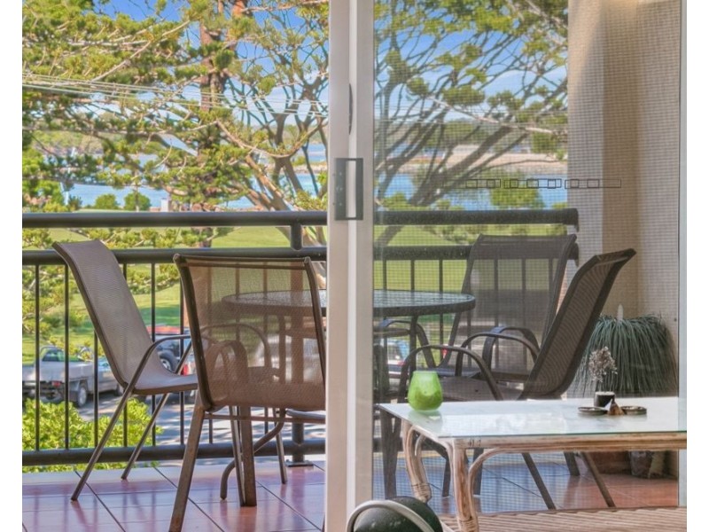 9/205-207 Boundary Street, Rainbow Bay QLD 4225