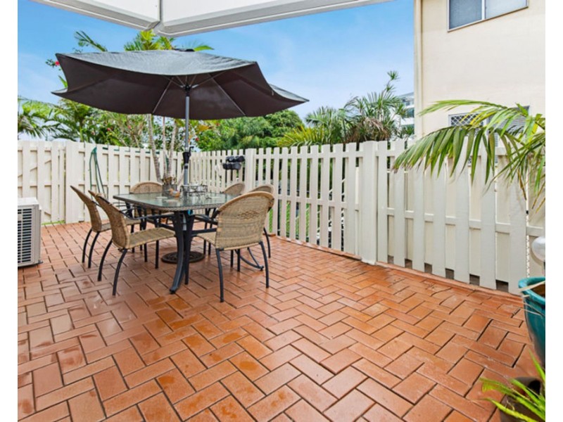 3/52 Pacific Parade, Bilinga QLD 4225