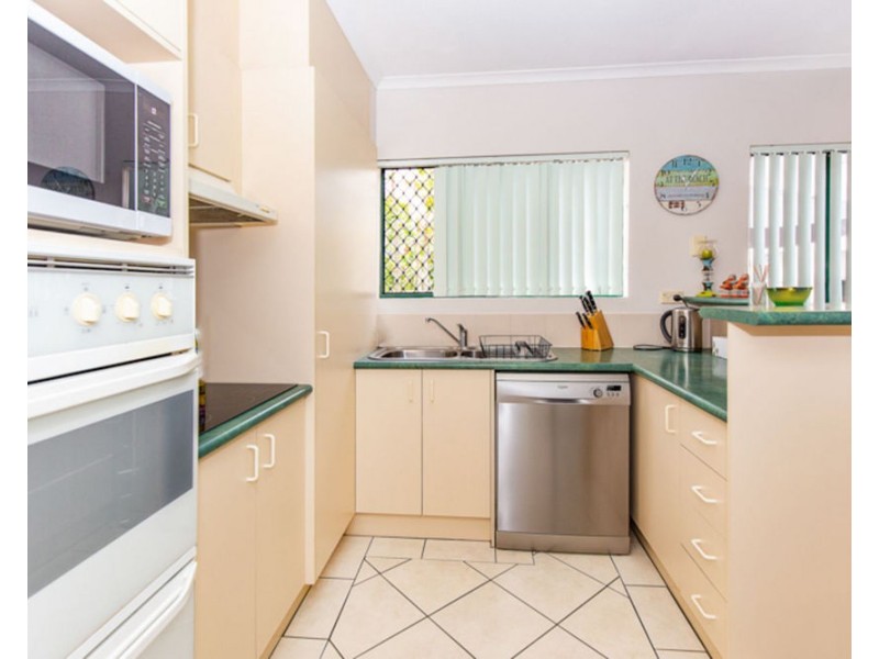 3/52 Pacific Parade, Bilinga QLD 4225