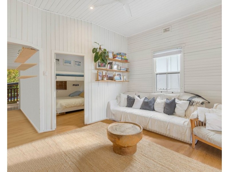 23 Dutton Street, Coolangatta QLD 4225