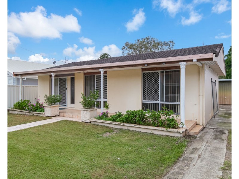 42 Bolton Street, Coolangatta QLD 4225