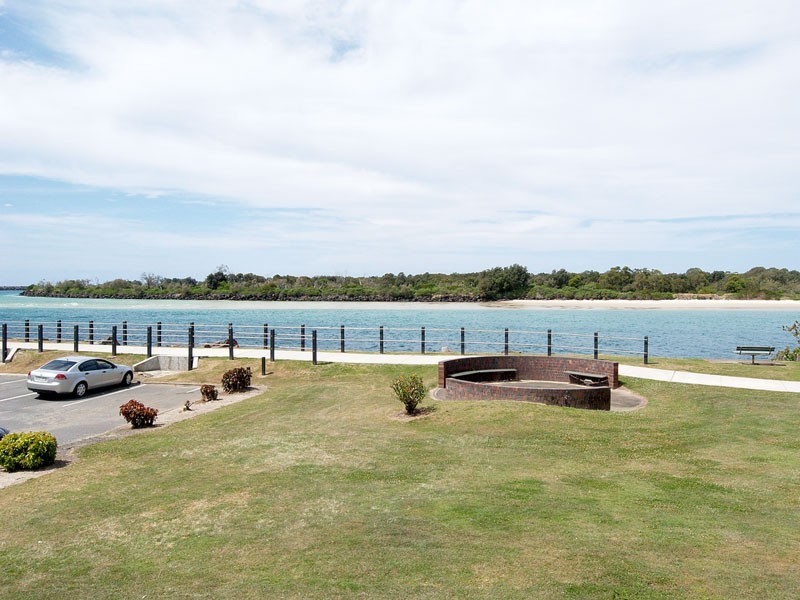 1/2  Frances st, Tweed Heads NSW 2485