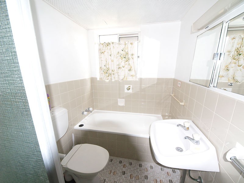 1/2  Frances st, Tweed Heads NSW 2485