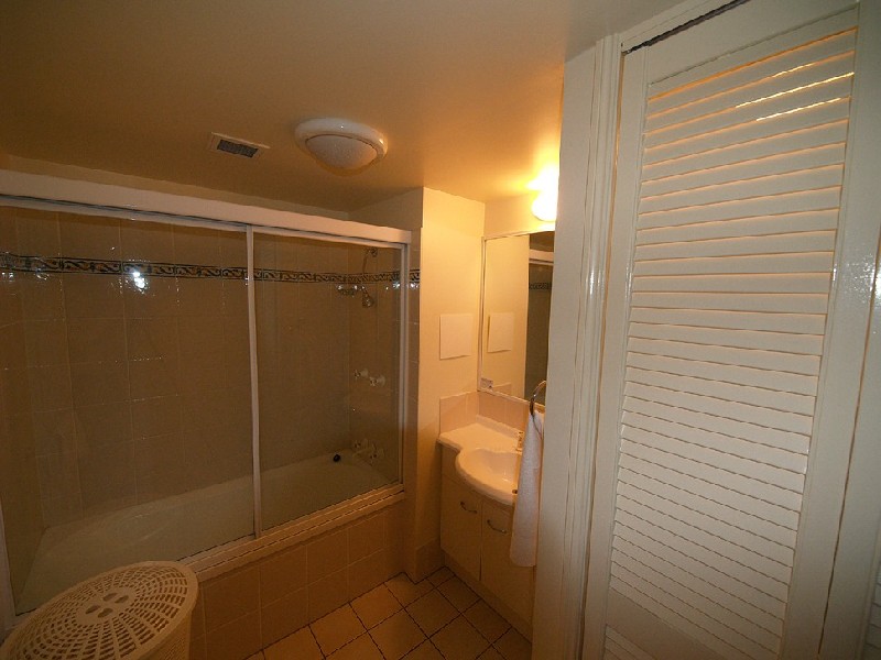 23/5 Hill st, Rainbow Bay QLD 4225