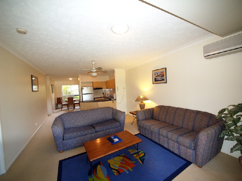 23/5 Hill st, Rainbow Bay QLD 4225