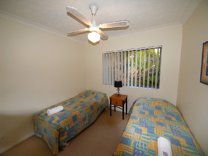 23/5 Hill st, Rainbow Bay QLD 4225