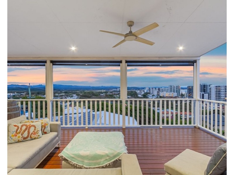 16 Tweed Street, Coolangatta QLD 4225