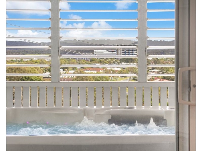 16 Tweed Street, Coolangatta QLD 4225