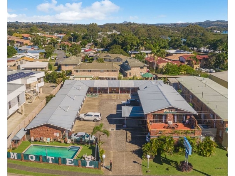 9 Minjungbal Drive  ARABELLA STUDIO ROOMS, Tweed Heads South NSW 2486