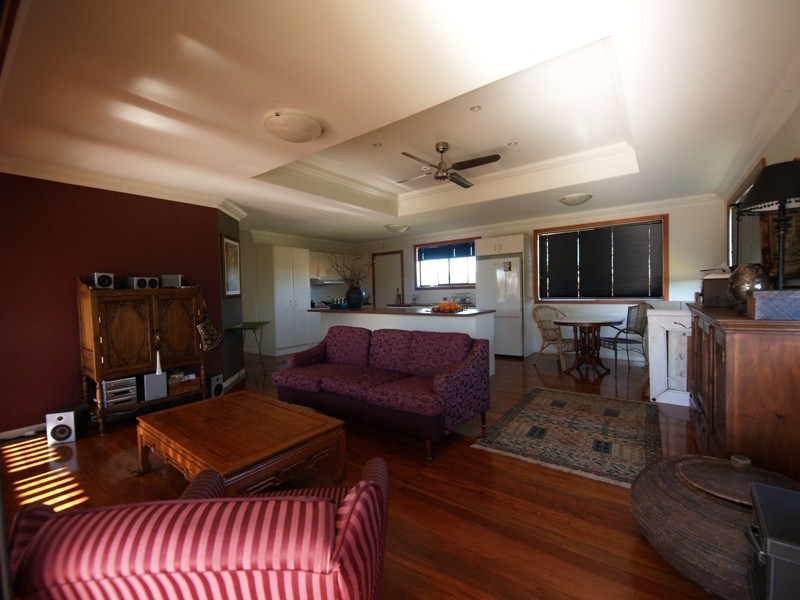 1/4 Sunset Blvd, Tweed Heads West NSW 2485