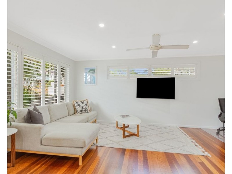 3 Kent Street, Coolangatta QLD 4225